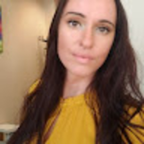 Meet your Posher, Mel - Picture 1 of 1